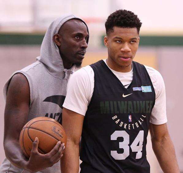 对手评价综 对手评价综