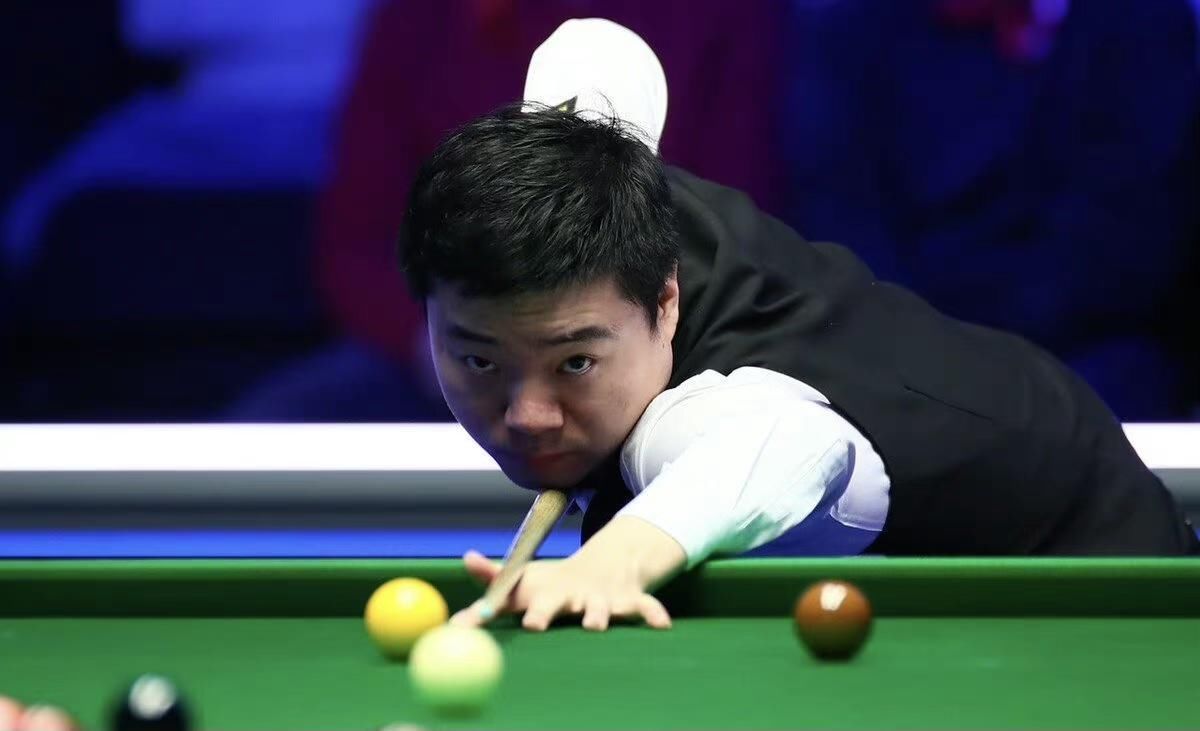 边路队友 边路队友