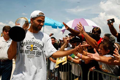 察与判断 察与判断